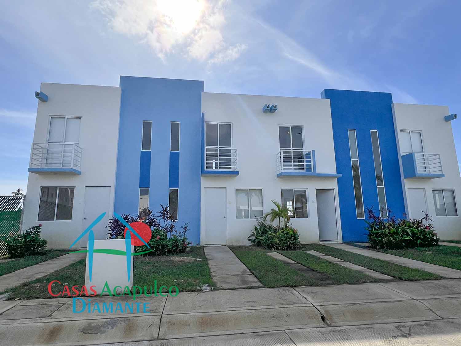 Punta Mar Diamante Casa Manzano - Fachada 1 Punta Mar Diamante Casa Manzano - Fachada 1